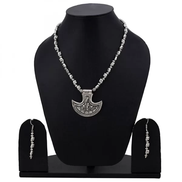 Generic Silver Oxidised Contemporary German Silver Necklace Set For Women - Image 2