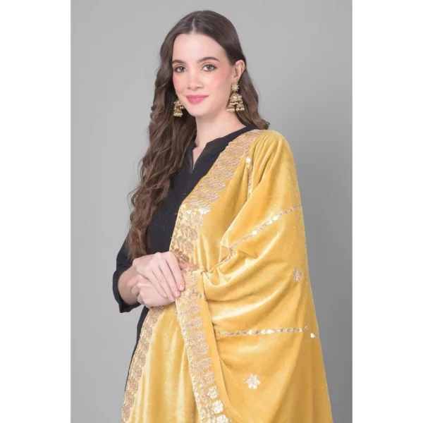 Generic Women's Velvet Gotta Patti Dupatta (Gold, Length: 2.25 to 2.50 Mtr) - Image 3