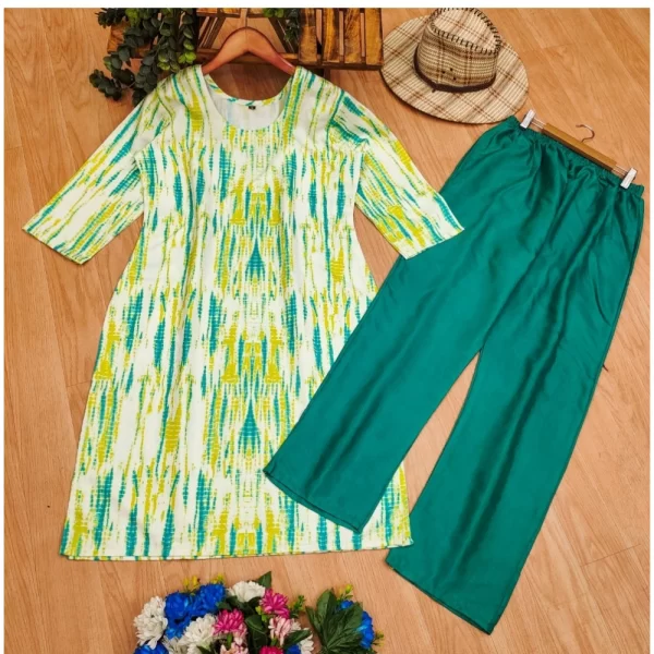 Generic Women's Rayon Printed Round Neck 3-4th Sleeve Kurti With Pant Set (Green) - Image 3