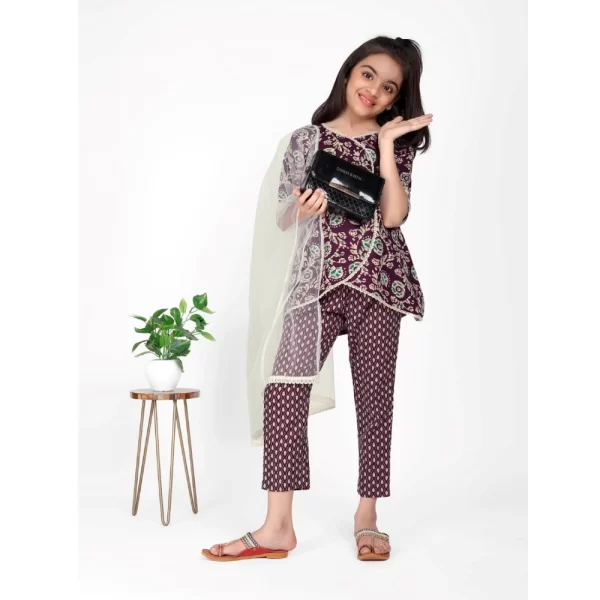 Generic Girl's Cotton Printed Kurti With Bottom Dupatta Set (Brown) - Image 4