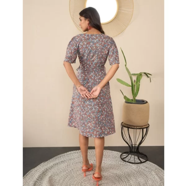 Generic Women's Polyester Moss Floral V-Neck Bell Sleeve Dress (Grey) - Image 4